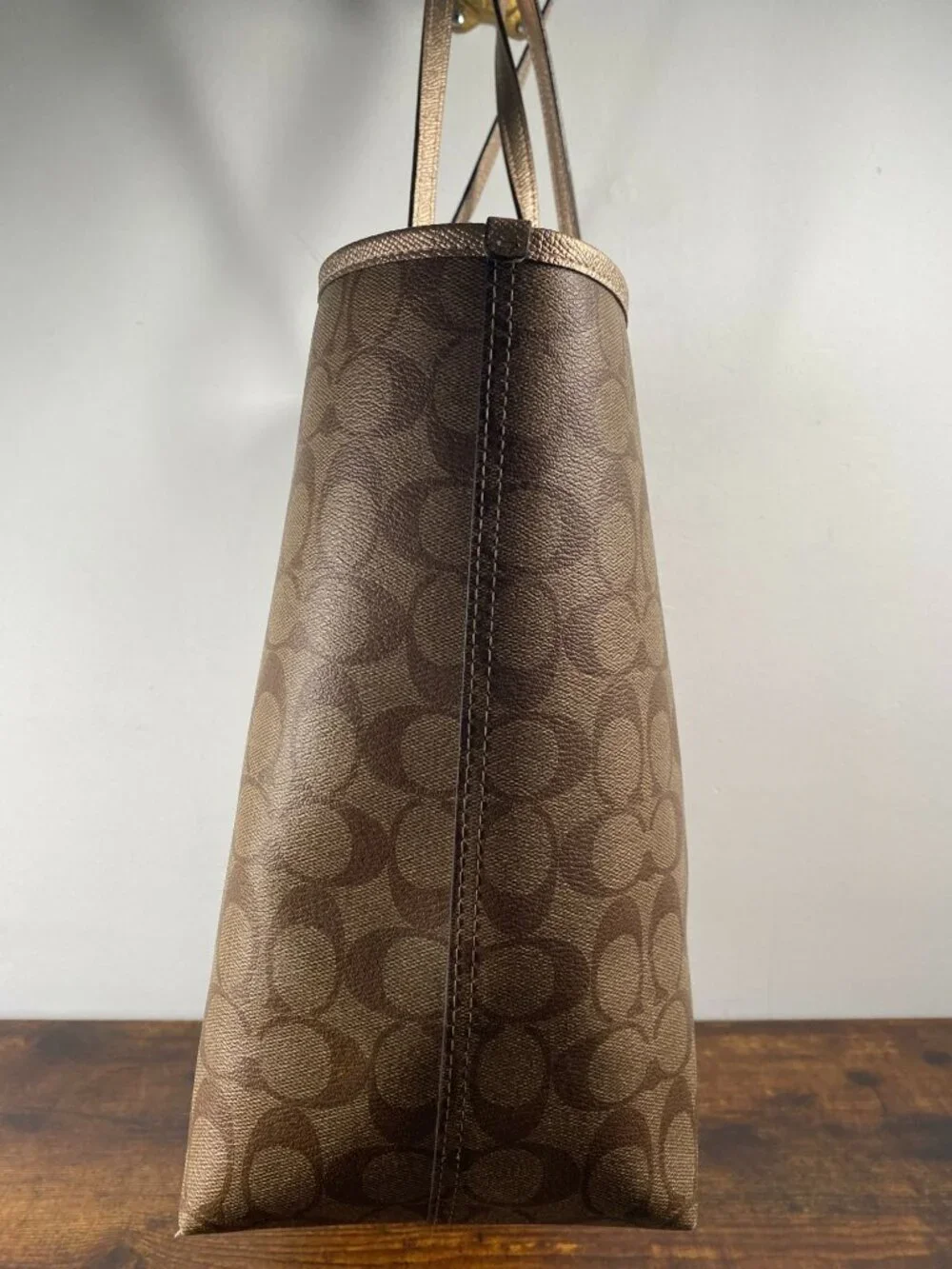 Coach reversible design